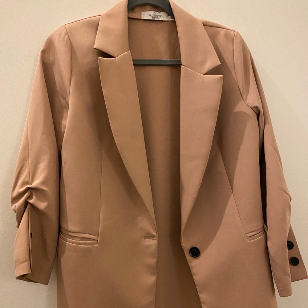 Pant suit
